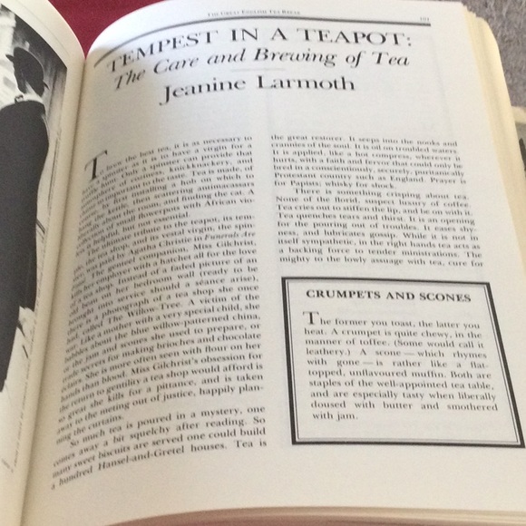 Murder Ink - Picture 7 of 8